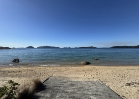 連休初日、さぬき広島。